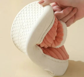 Zerbeto | Pantofole invernali terapeutiche FluffEase – Calore sempre | Compra 1, ricevi 1 gratis