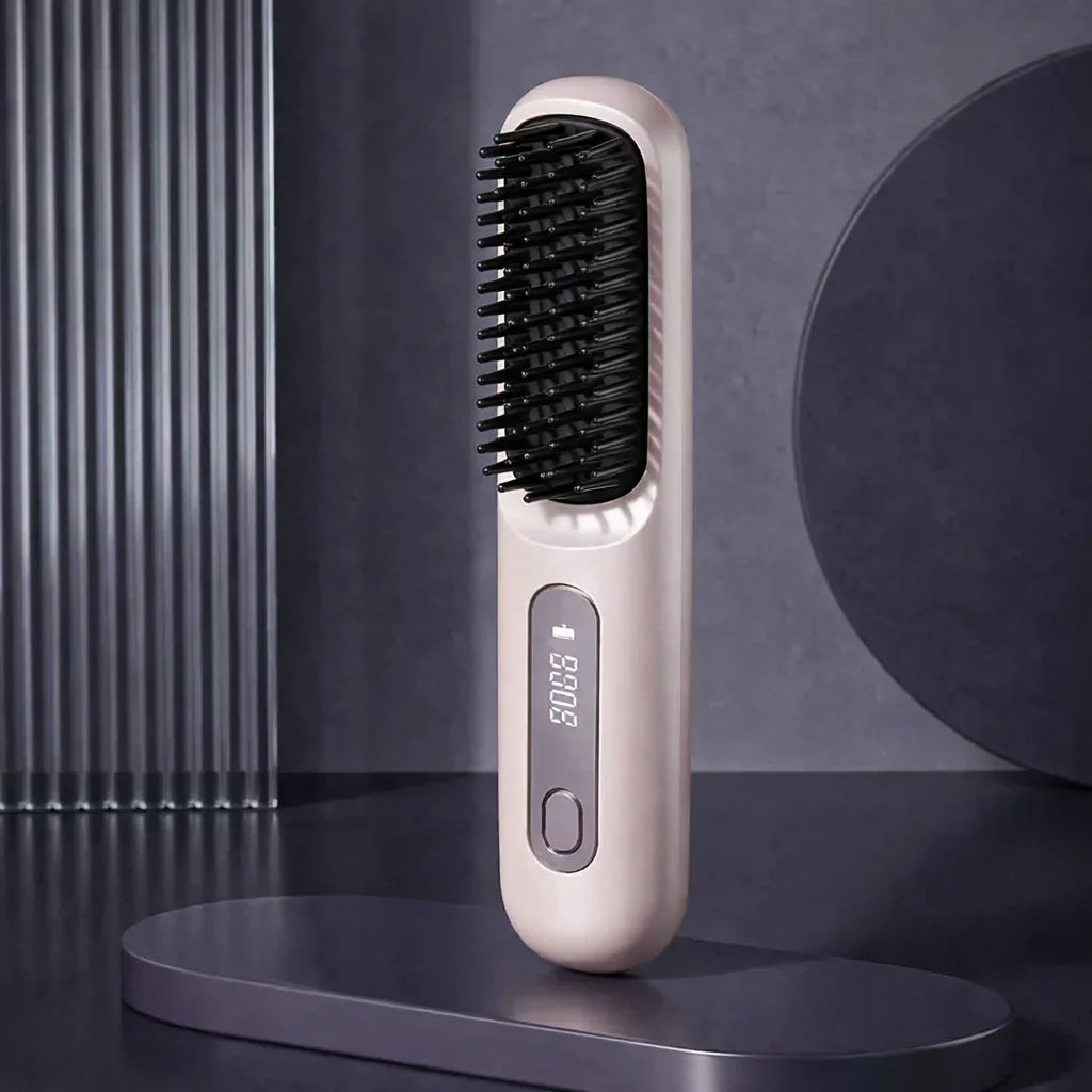 Monarch Wear | Brosse coiffante pour cheveux courts – VolumeLift™ - (STOCK LIMITÉ)