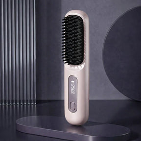 Monarch Wear | Brosse coiffante pour cheveux courts – VolumeLift™ - (STOCK LIMITÉ)